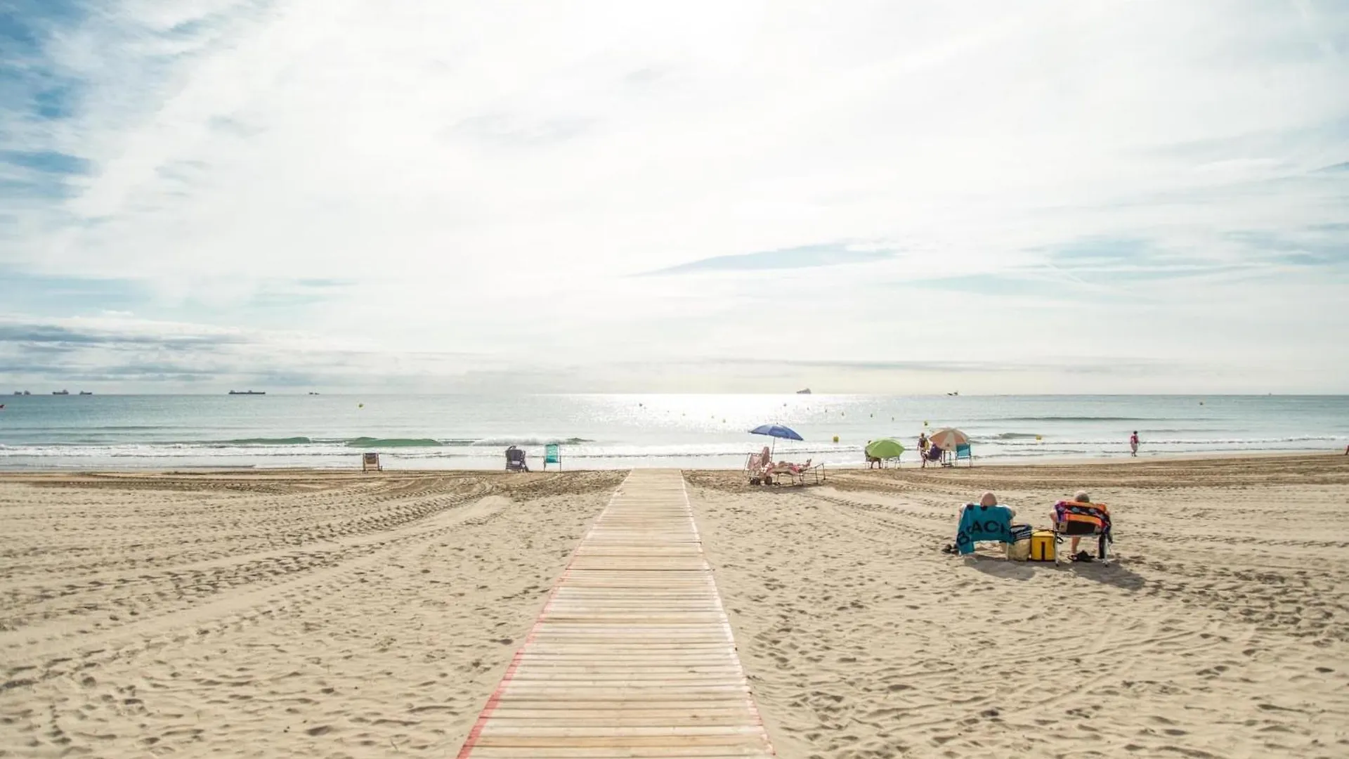 Apartamento Mar Internum Junto Playa Y Piscina La Pineda 0*,  España